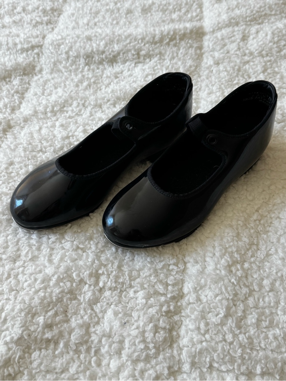 Capezio girls tap shoes